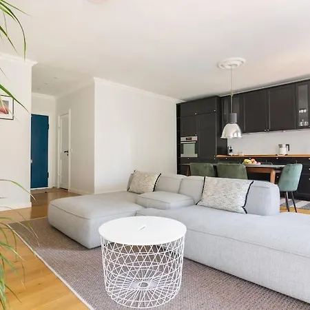 Apartament Cozy In Christianshavn W Two Balconies. Kopenhaga