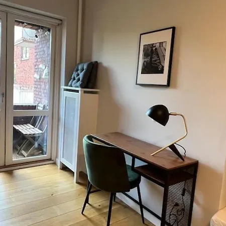 Cozy In Christianshavn W Two Balconies. * Kopenhaga