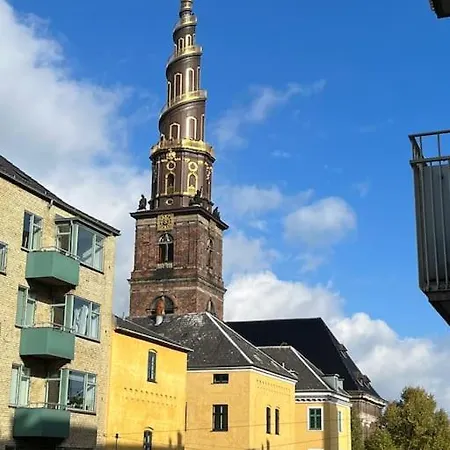 Cozy In Christianshavn W Two Balconies. Appartement *